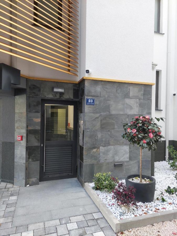 Apartment Paola With Free Private Parking Place Split Extérieur photo