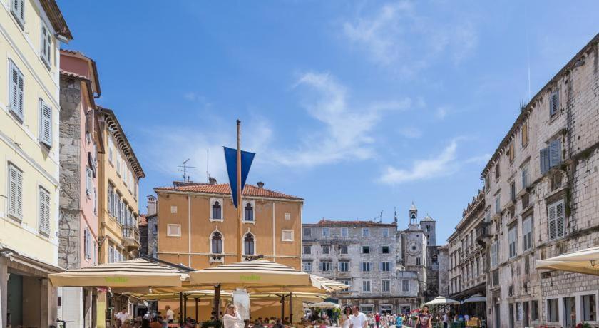 Apartment Paola With Free Private Parking Place Split Extérieur photo